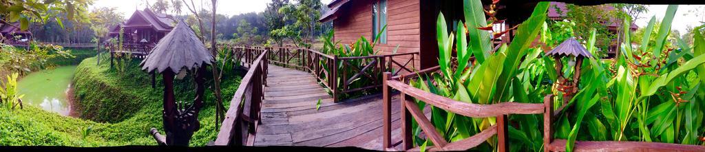 บุรีลำปลาย รีสอร์ท Thung Yai ภายนอก รูปภาพ